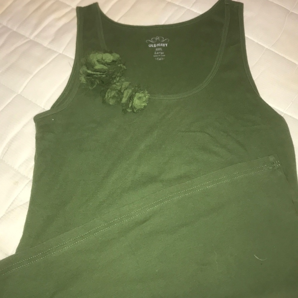 Old Navy tank top